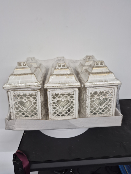 Лампада пластиковая Домик Сердце KAT (размер 25*15 см, корпус домик, пластик белый, Сердце, в упаковке 6 шт.) арт:2546