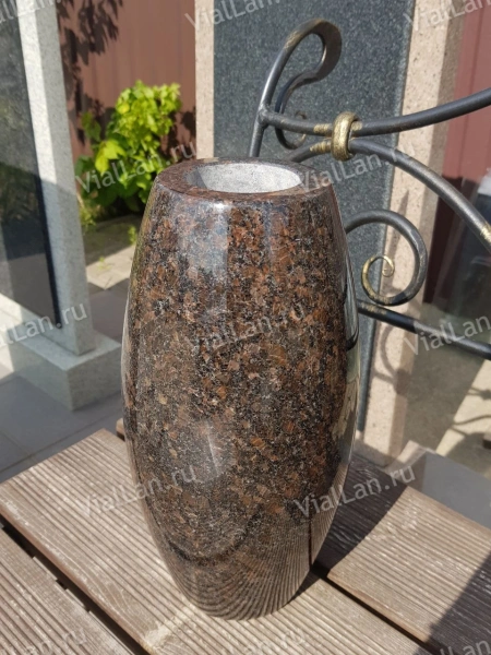 Ваза БОКАЛ (30*15, гранит Дымовский) арт:1619