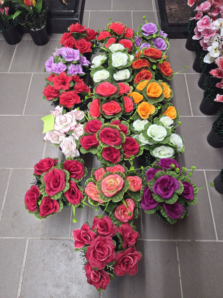 Цветы в Вазонах М розы арт:2380