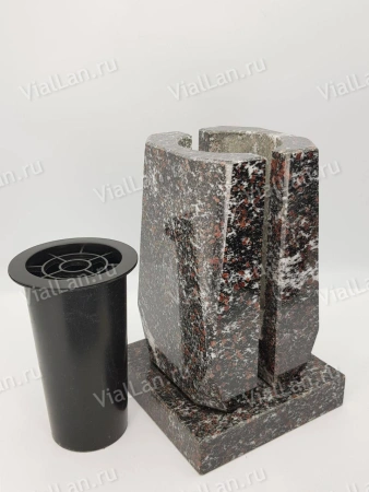 Ваза Бочка (23*15*15, гранит Амфиболит, с вкладышем) арт:2096