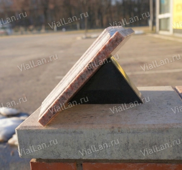 Книга (35*25*5, гранит Винга) арт:2588