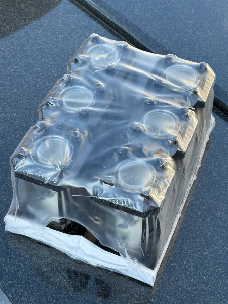 Лампада стеклянная, свеча вкладыш, Prima 1A, роза серебро, черная (25*12*12, корпус прямоугольный, колба прозрачное стекло, пластик черный, Голубь х2 серебро) упаковка 6 шт. арт:3025