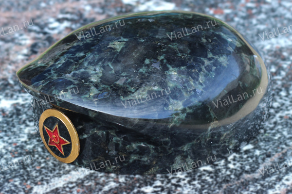 Берет (22*19*8, пироксенит Сопка Бунтина) арт:1779