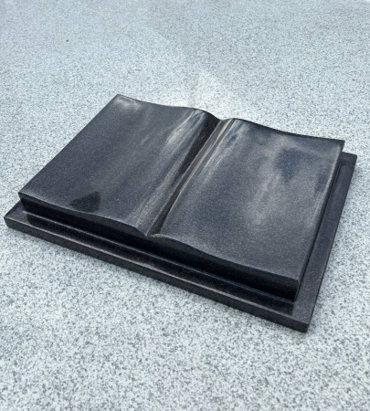 Книга (40*30, гранит Габбро) арт:923
